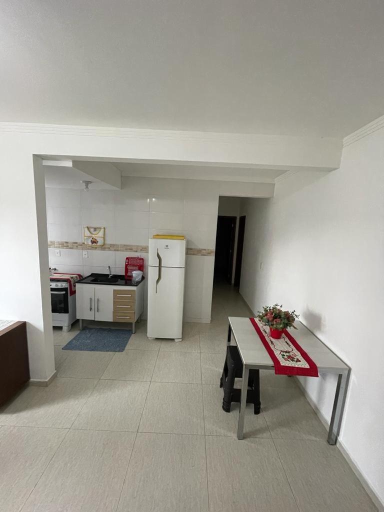Apartamento Na Praia Dos Ingleses Флорианополис Экстерьер фото